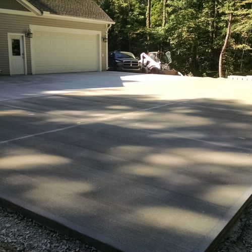 Quality Driveways and Parking, with wire reinforce