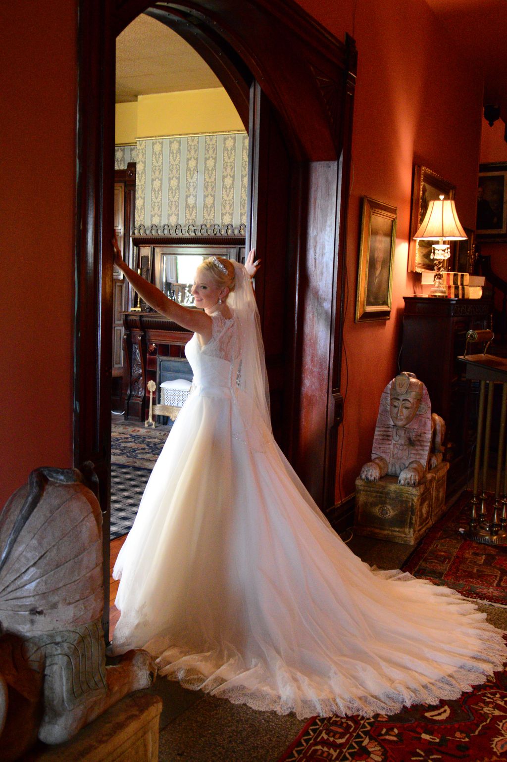 New Albany Indiana before wedding in the Culbertso