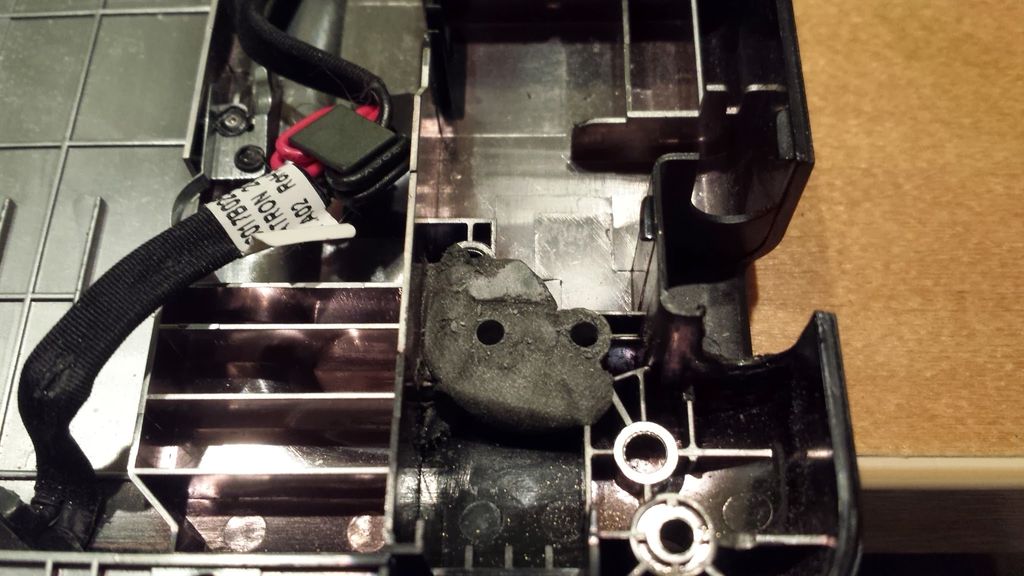 Repair and reinforcement of a broken notebook hing