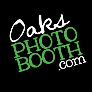 Oaks Photo Booth Logo!