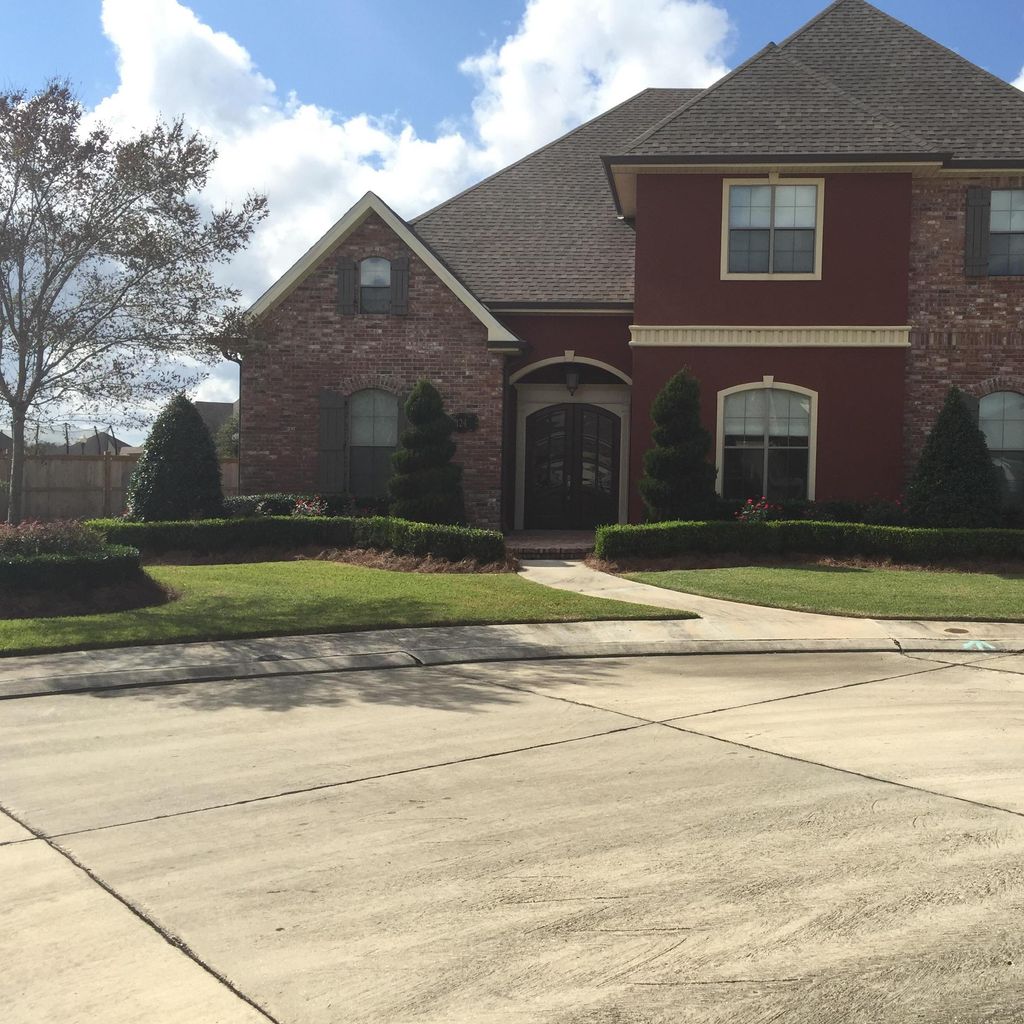 Oak Grove Lawn and Landscaping