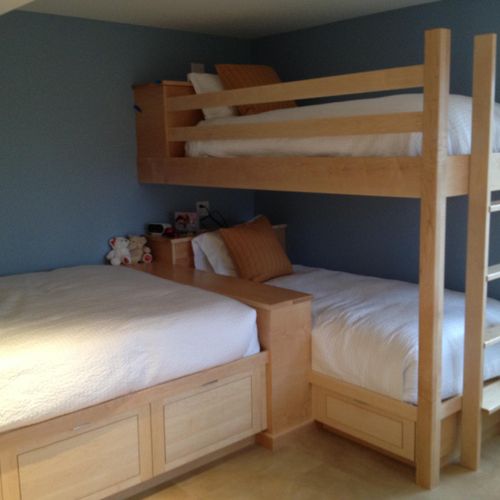 A Maple Bunk Bed Set