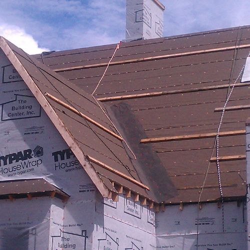Roof install in Cornelius