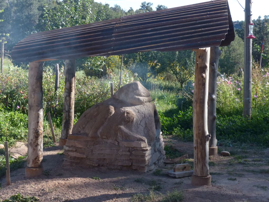 Cob oven finished.