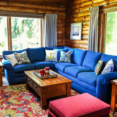 lake cabin living room