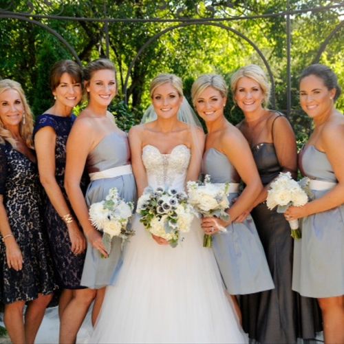 Jessica and her bridesmaids!
