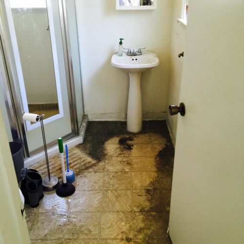 This is a before pic of this very dirty bathroom.