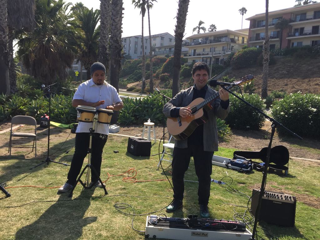 Latin Guitar at Outdoor wedding