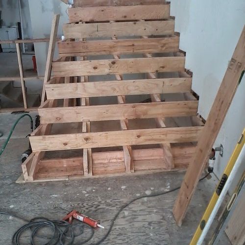 custom stairs, from 5ft. to 4 ft. top flight goes 