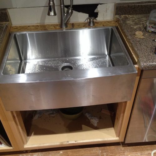 Sink Installation, to be accommodated for full kit