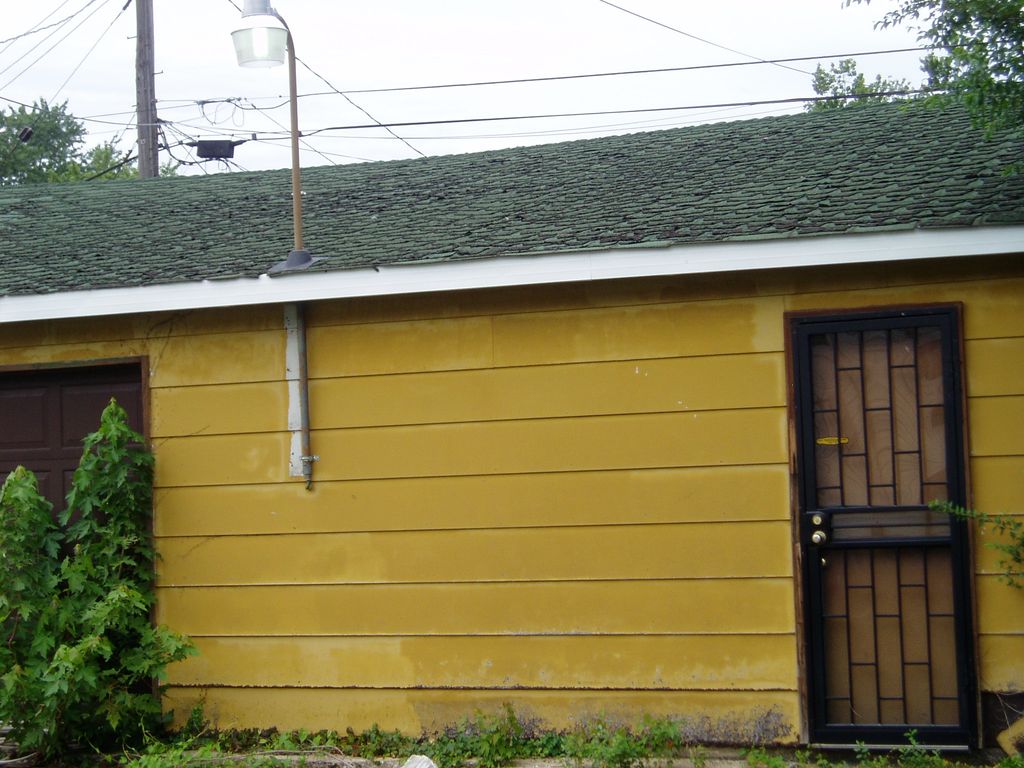 Repairs need on the garage.