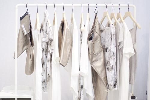 Don't deal with the chore of organizing your entir