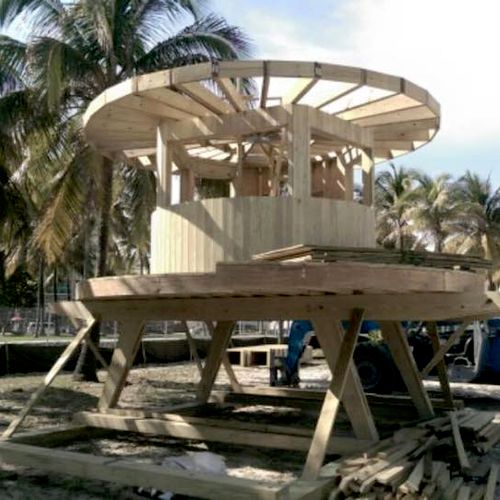 Construction of 2 new lifeguard towers on South Be