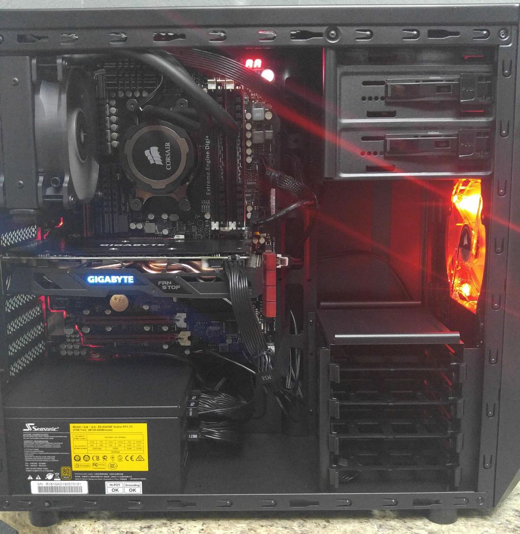 Custom Water Cooled Gaming Machines!