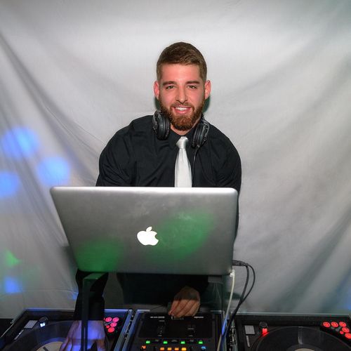 DJ Taylor, Owner
Pro Sound DJ Productions