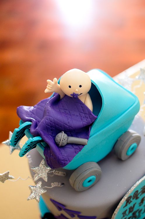 Custom design cake