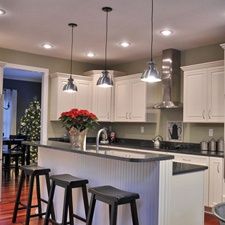 High light your kitchen island with pendant lights