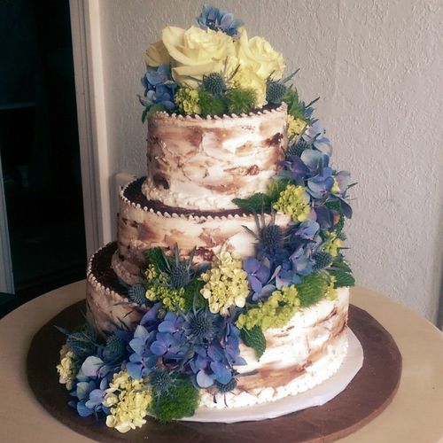 Three tiered buttercream cake inspired by a birch 