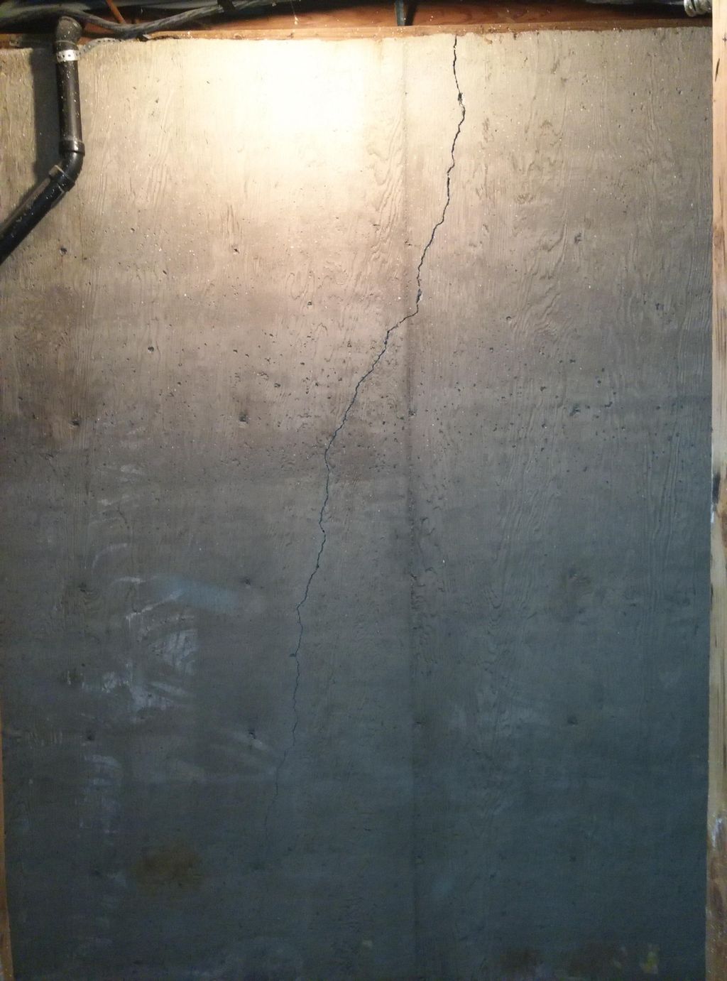 New, or growing cracks in foundation may indicate 