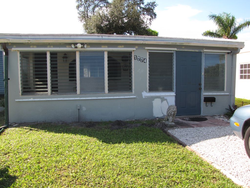 Rough house in N. Miami Bch. 
Basically an uninspi