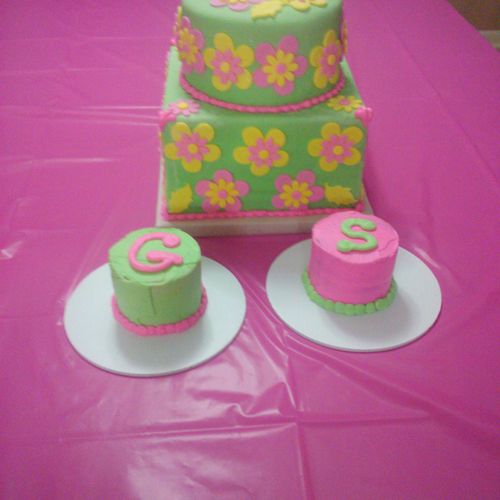 1st birthday cake for identical twin girls
