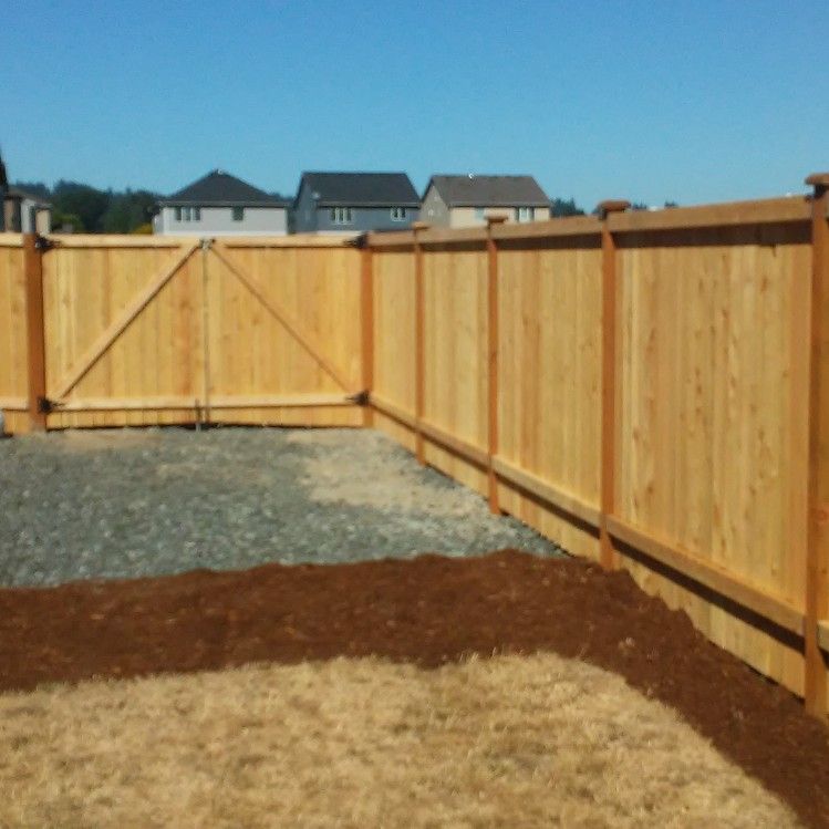 JS CUSTOM FENCE COMPANY