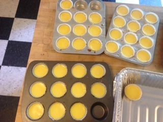 Petite key lime pies for 100.