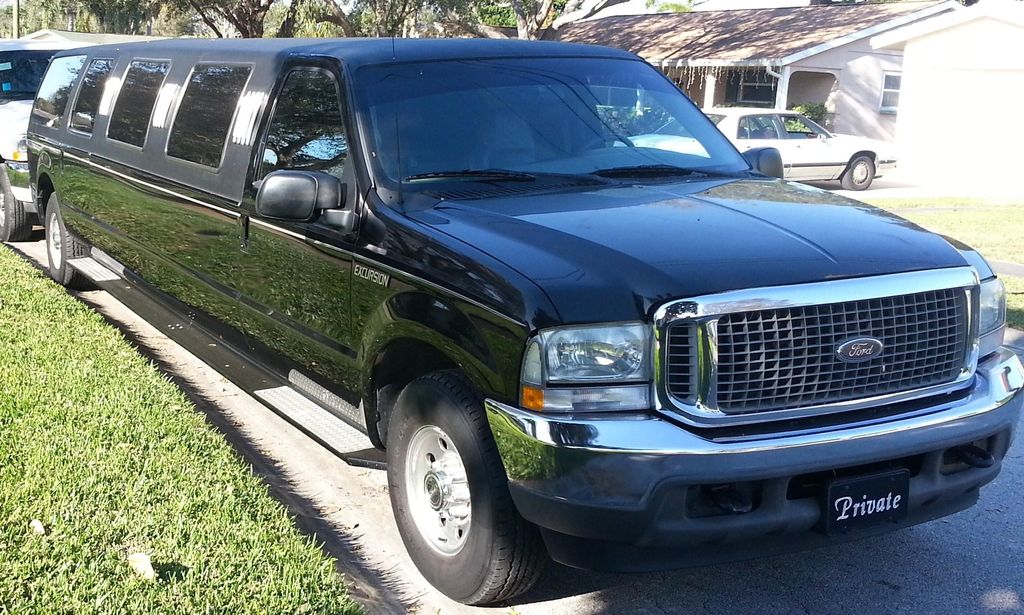 14 Passenger Excursion new led lighting ample leg 