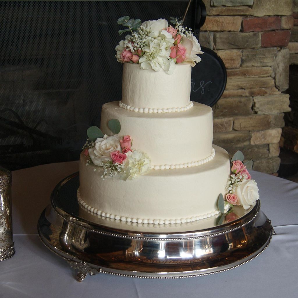 Embree House Wedding Cakes