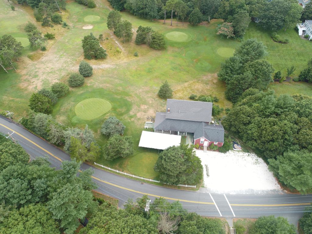 Cotuit high grounds club house picture