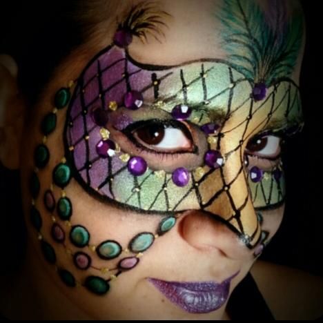 Face Painting & Balloon Twisting by XSArtistry