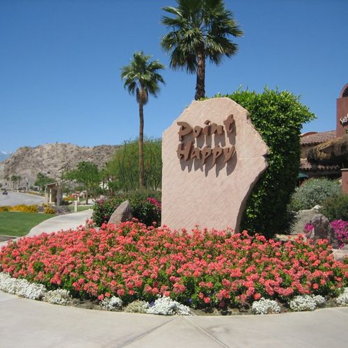 Commercial Center in Palm Springs area