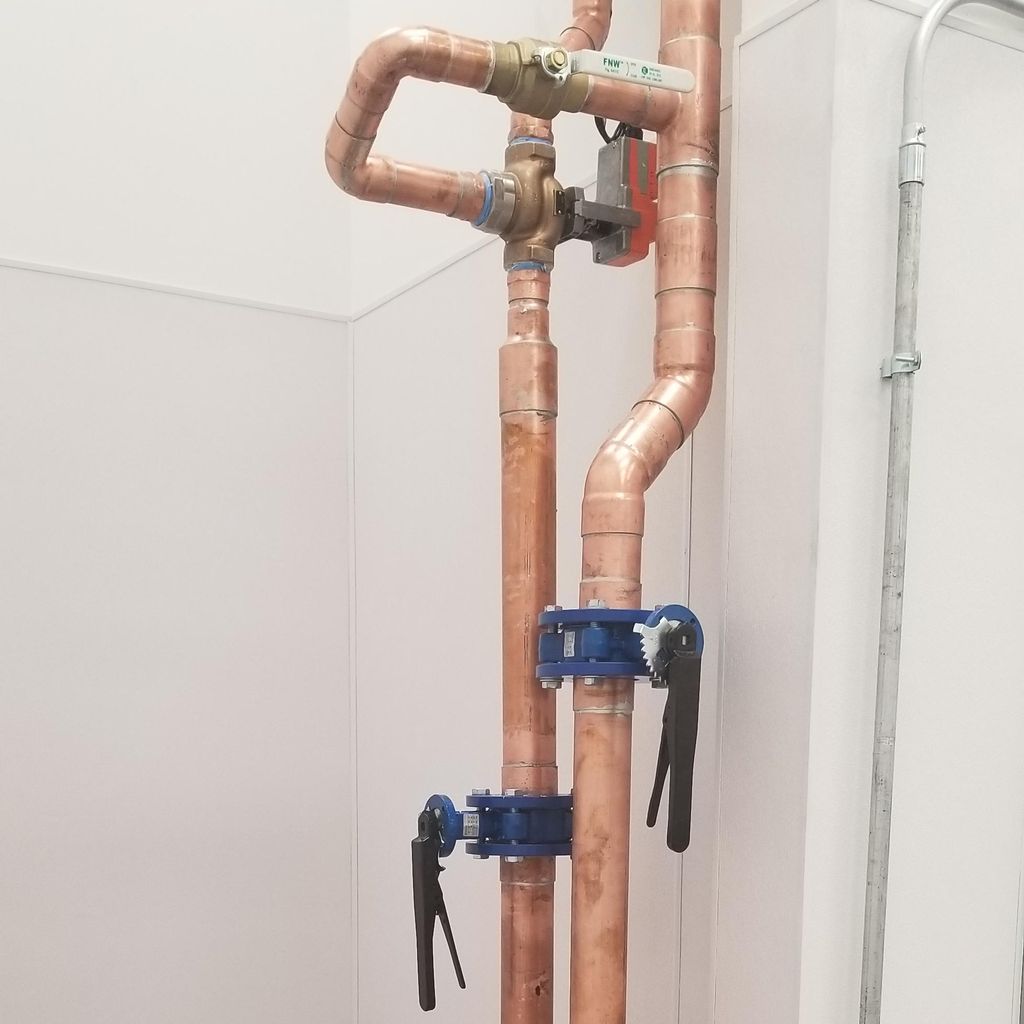 805 Plumbing and Heating