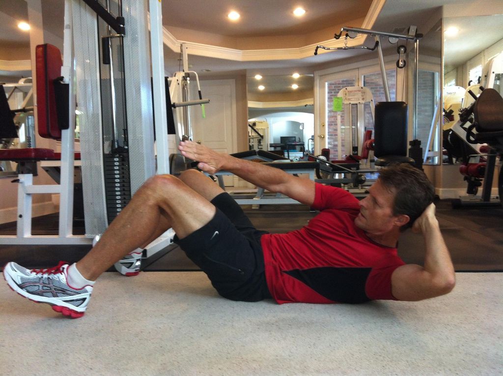 Demonstrating an Oblique abdominal exercise at my 