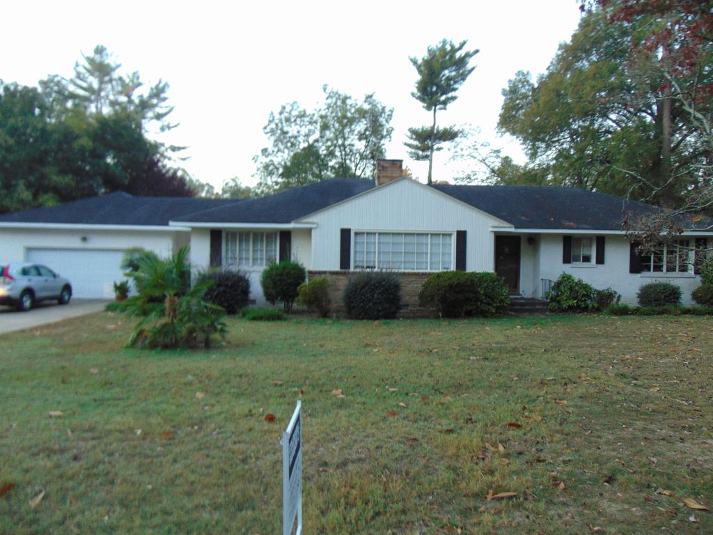 A medium house of 2300 sq ft