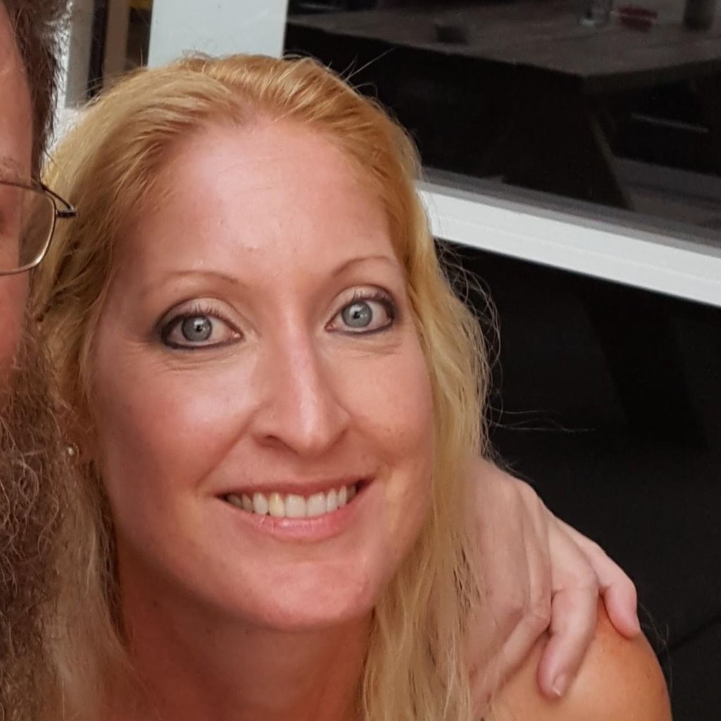 512 CARPET CLEANING - Pressure Washing & Genera...