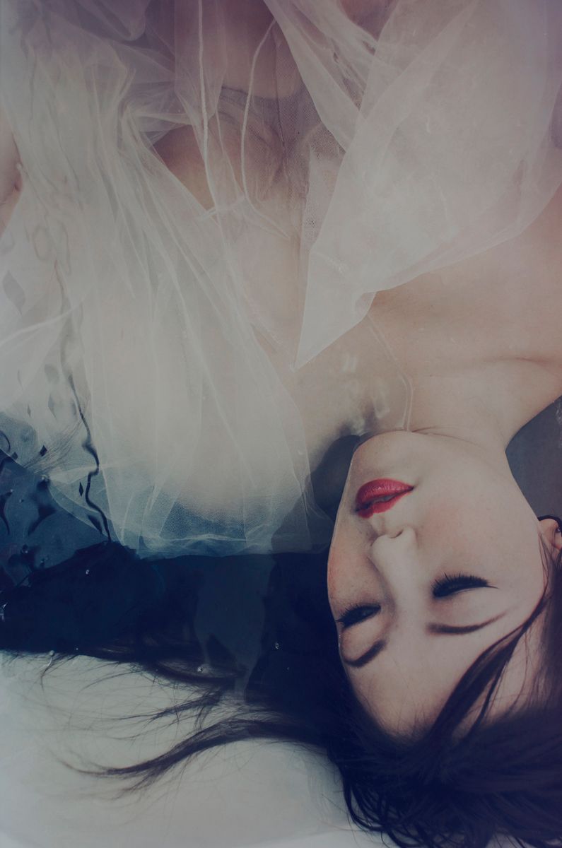 Photographer: Emi
Model: Cindy