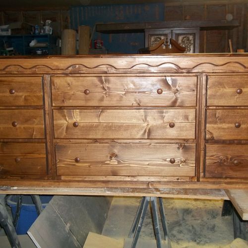 9 drawer dresser, made from yellow pine