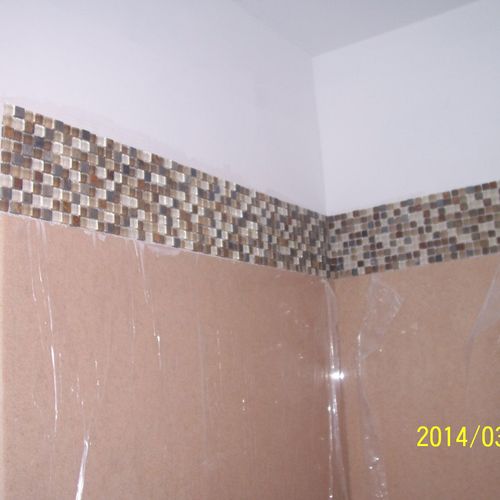 Onyx bathroom remodeling. Walls installation with 