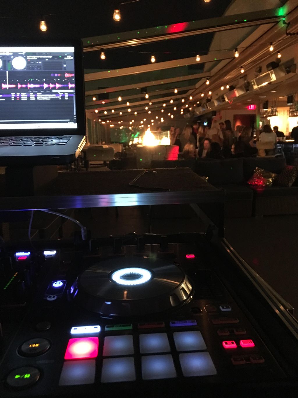 Smooth sounds of the night.