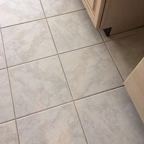 Tile & Grout After Cleaning