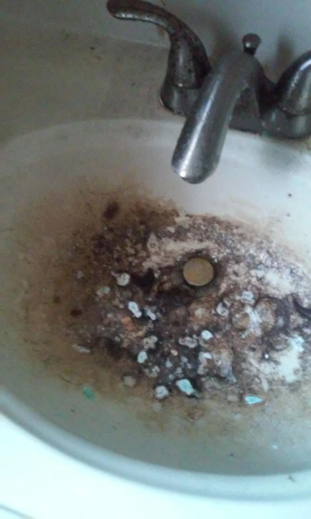 Bathroom sink before cleaning