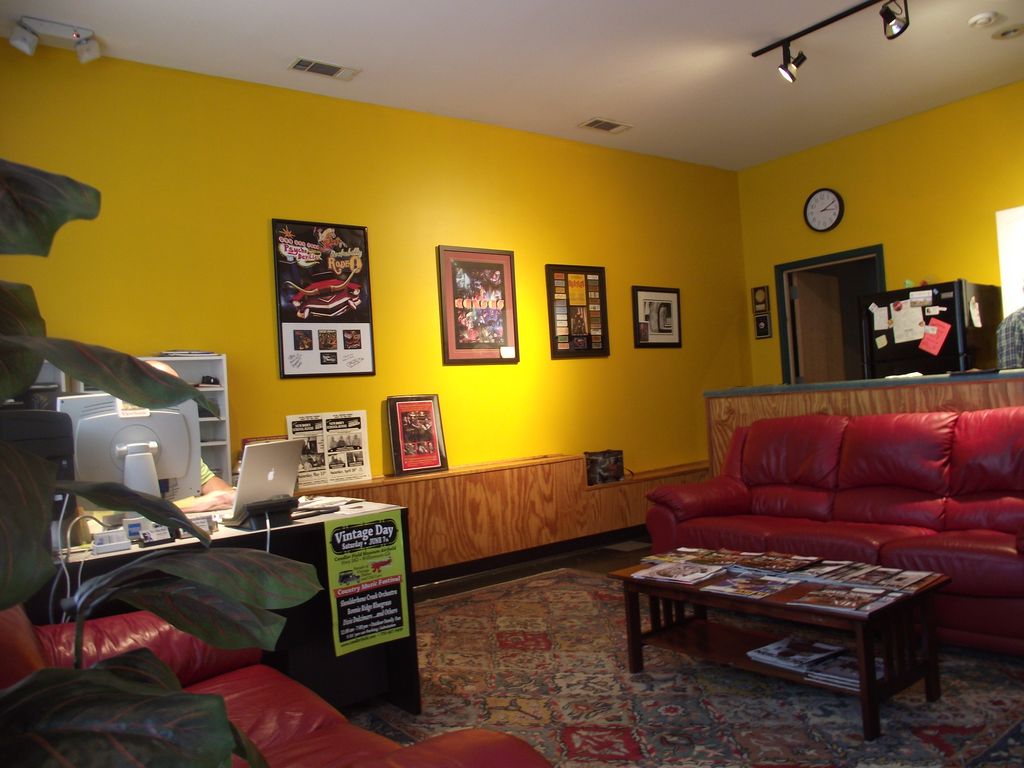THE LOBBY