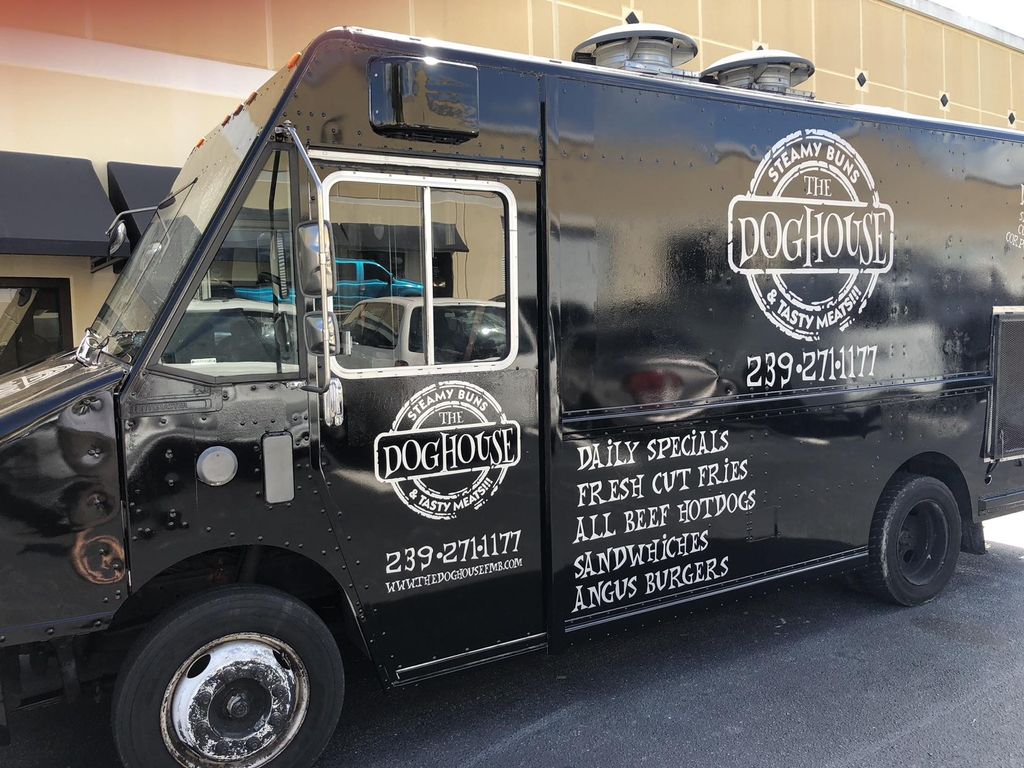 The Doghouse food truck