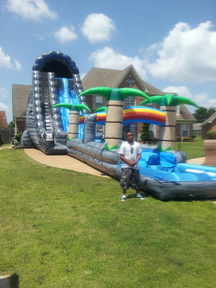 Roaring River!! Double lane of fun! $700 All Day!