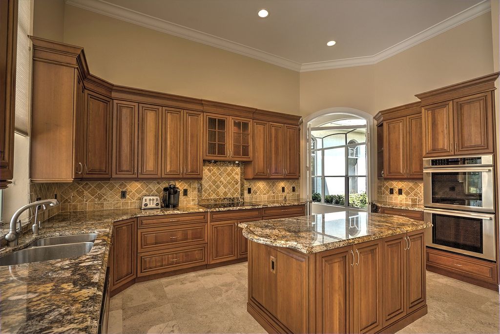 Clean kitchen. Cook in a clean and healthy environ
