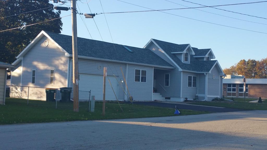 Roofing, siding project 