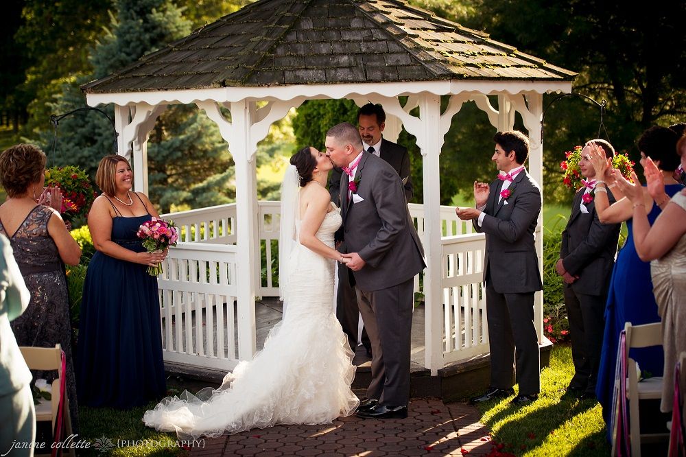 Stephanie & Jimmy at Knoll Country Club West