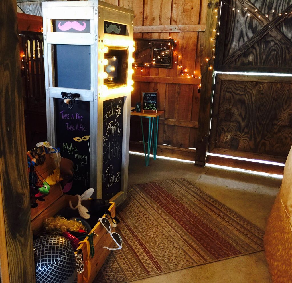 Southern Charm Photo Booth