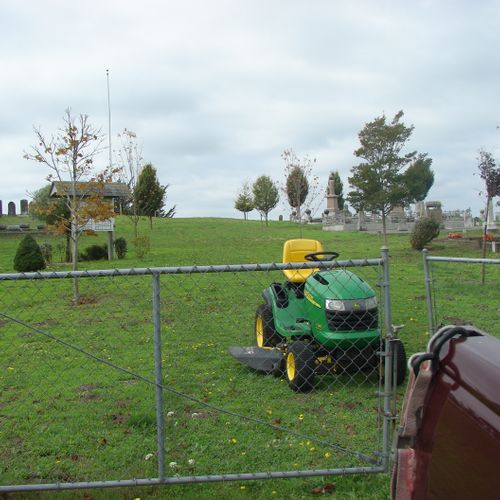 Bloomfield Large Mowing & Maintain Grounds